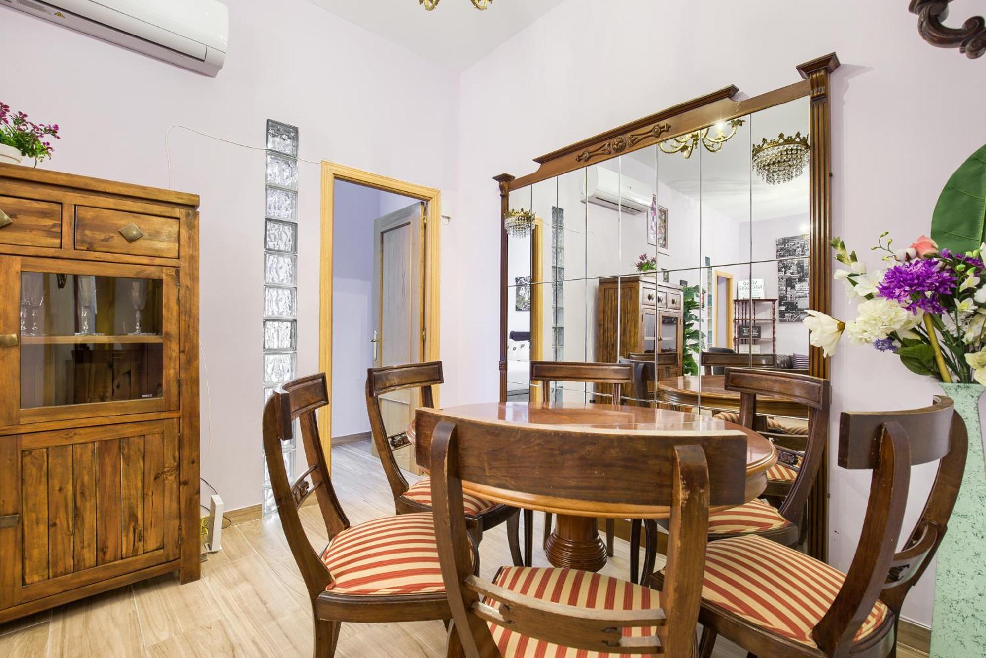 Charming Tirso De Molina I Apartment Madrid Exterior foto